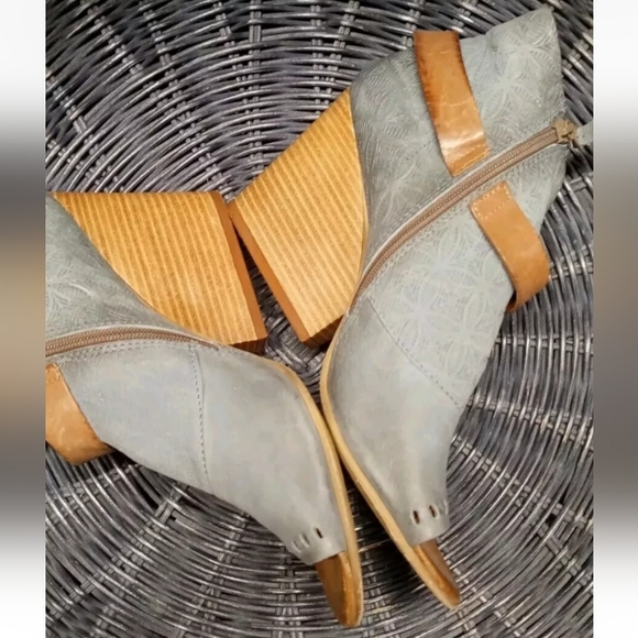 Miz Mooz Kahlo Size 42 - Picture 8 of 8